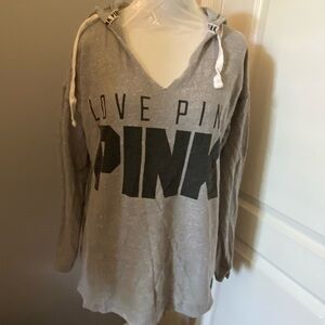 SALE‼️ XS VS PINK Pullover Hoodie